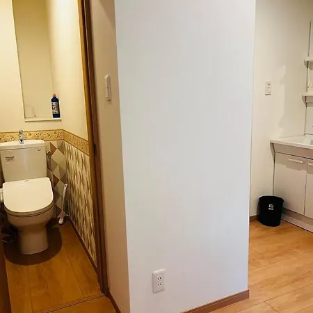 全新上线花跡民宿4号館102，关西机场直达萩之茶屋出站1分钟！难波、心斋桥4分钟车程！ 大阪市 エクステリア 写真