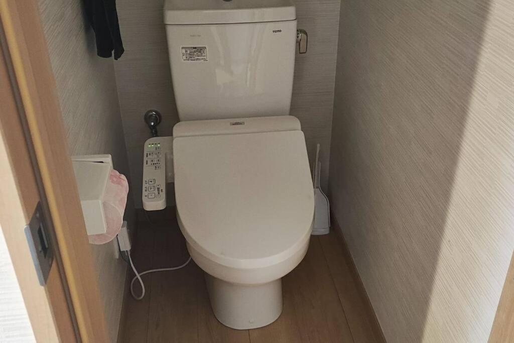 全新上线花跡民宿4号館102，关西机场直达萩之茶屋出站1分钟！难波、心斋桥4分钟车程！ アパート